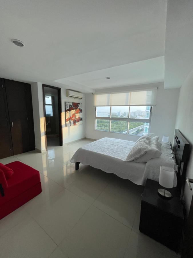 Cartagena Beach Front Apartments מראה חיצוני תמונה